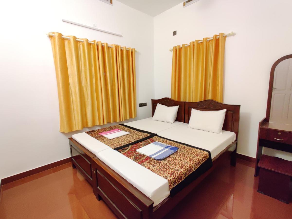 Calvin'S Inn Kochi Exterior foto