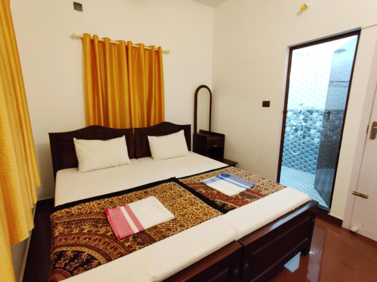 Calvin'S Inn Kochi Exterior foto